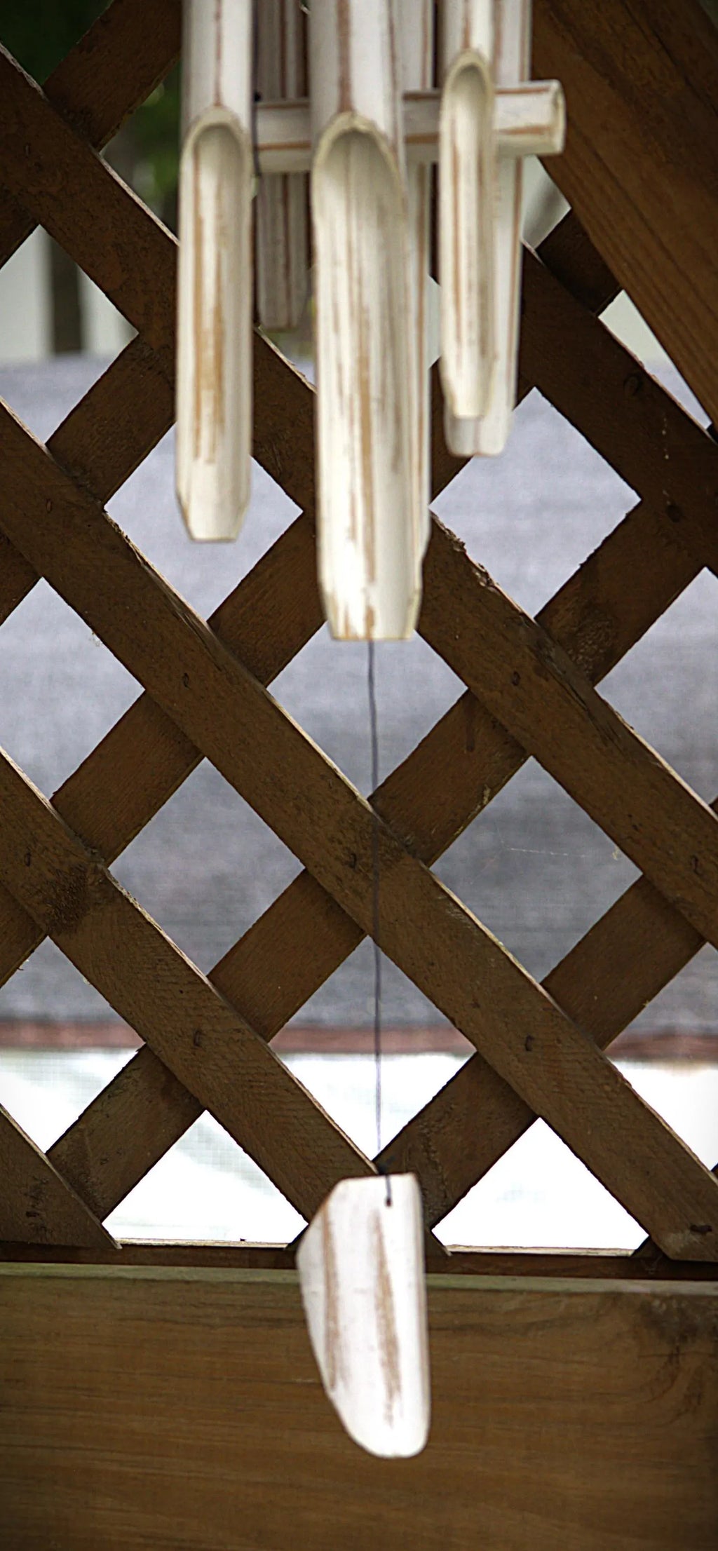 Whitewashed Bamboo Pagoda Wind Chime: Rustic Zen Garden Decor
