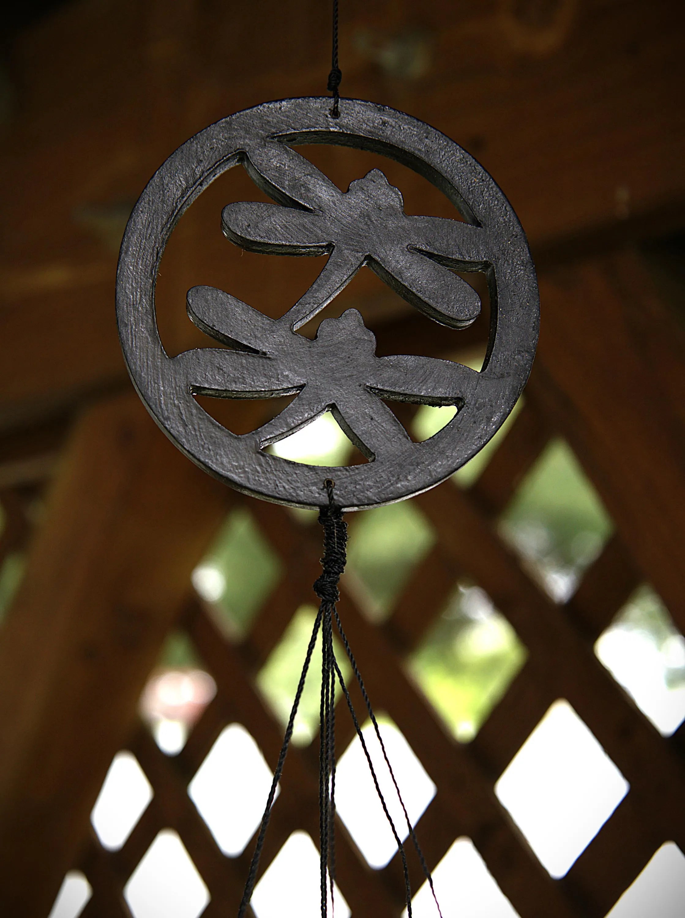 Handcrafted bamboo dragonfly wind chime with a rustic nature-inspired design, creating soothing bamboo tones for outdoor gardens, patios, porches, balconies, meditation spaces, and cottage-style landscaping. Perfect as a unique dragonfly gift, memorial garden decoration, or peaceful backyard accent.
