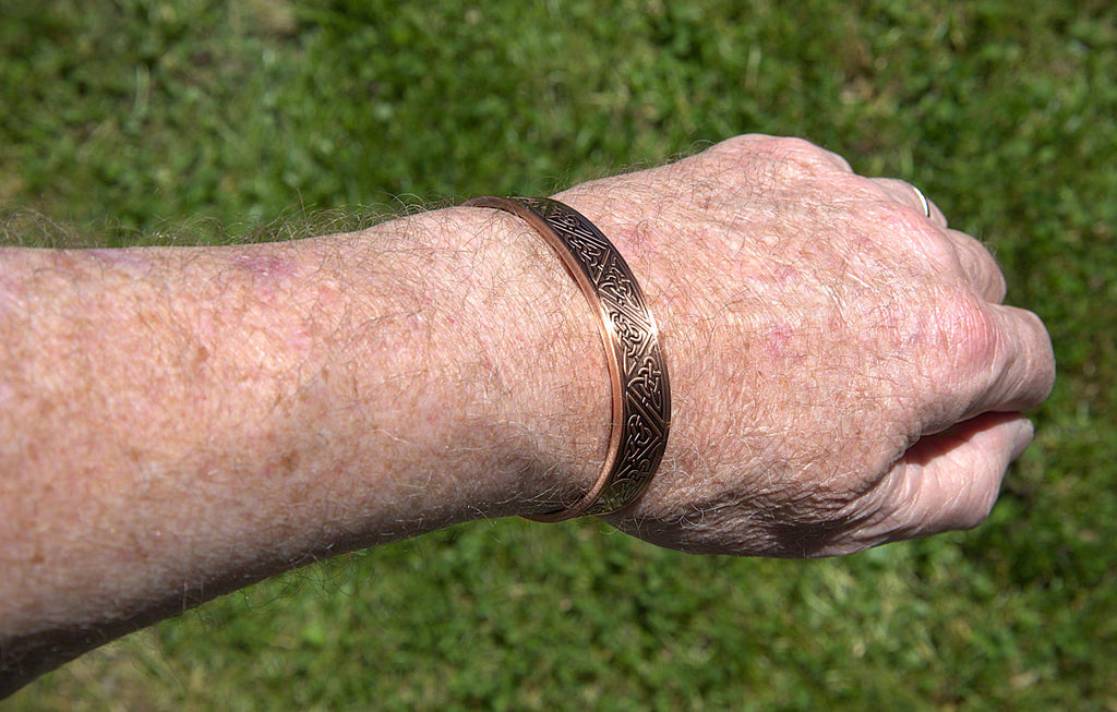 Handcrafted Antique Copper Celtic Trinity Knot Magnetic Bracelet | Arthritis Pain Relief Cuff