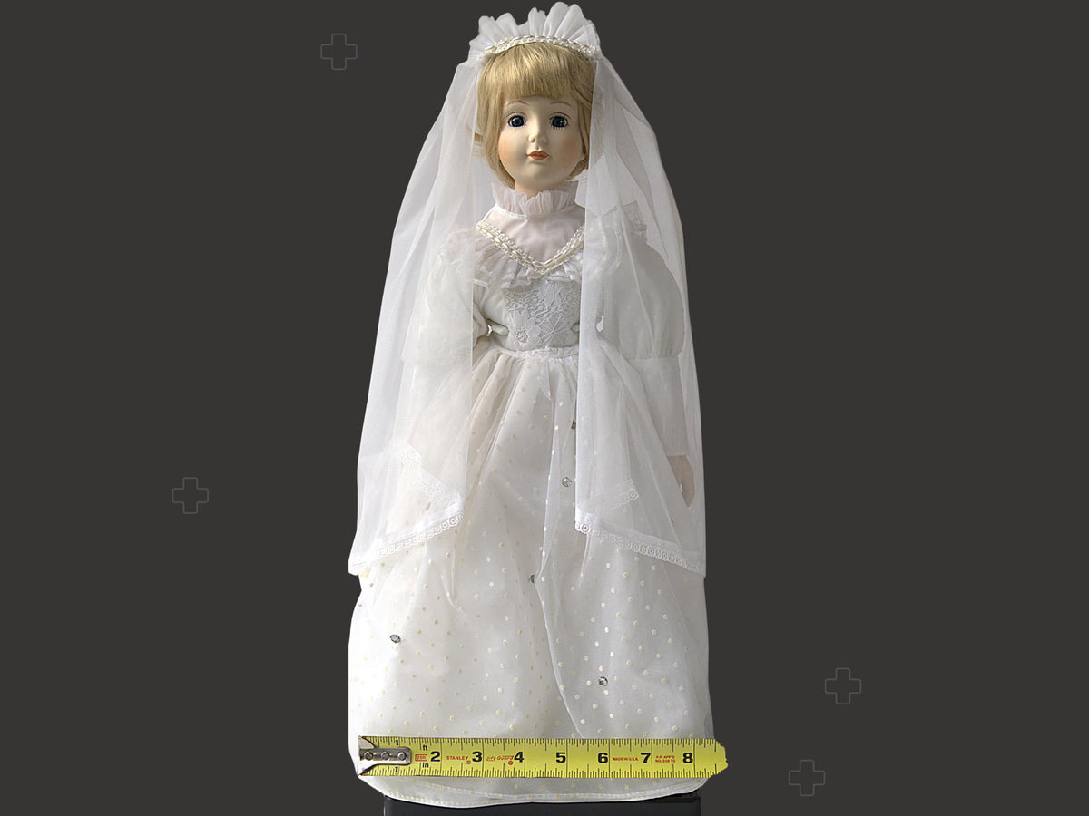 Authentic Vintage Heritage Collectors Bride Doll • Classic Porcelain Display Doll • Antique-Style Victorian Doll Décor •