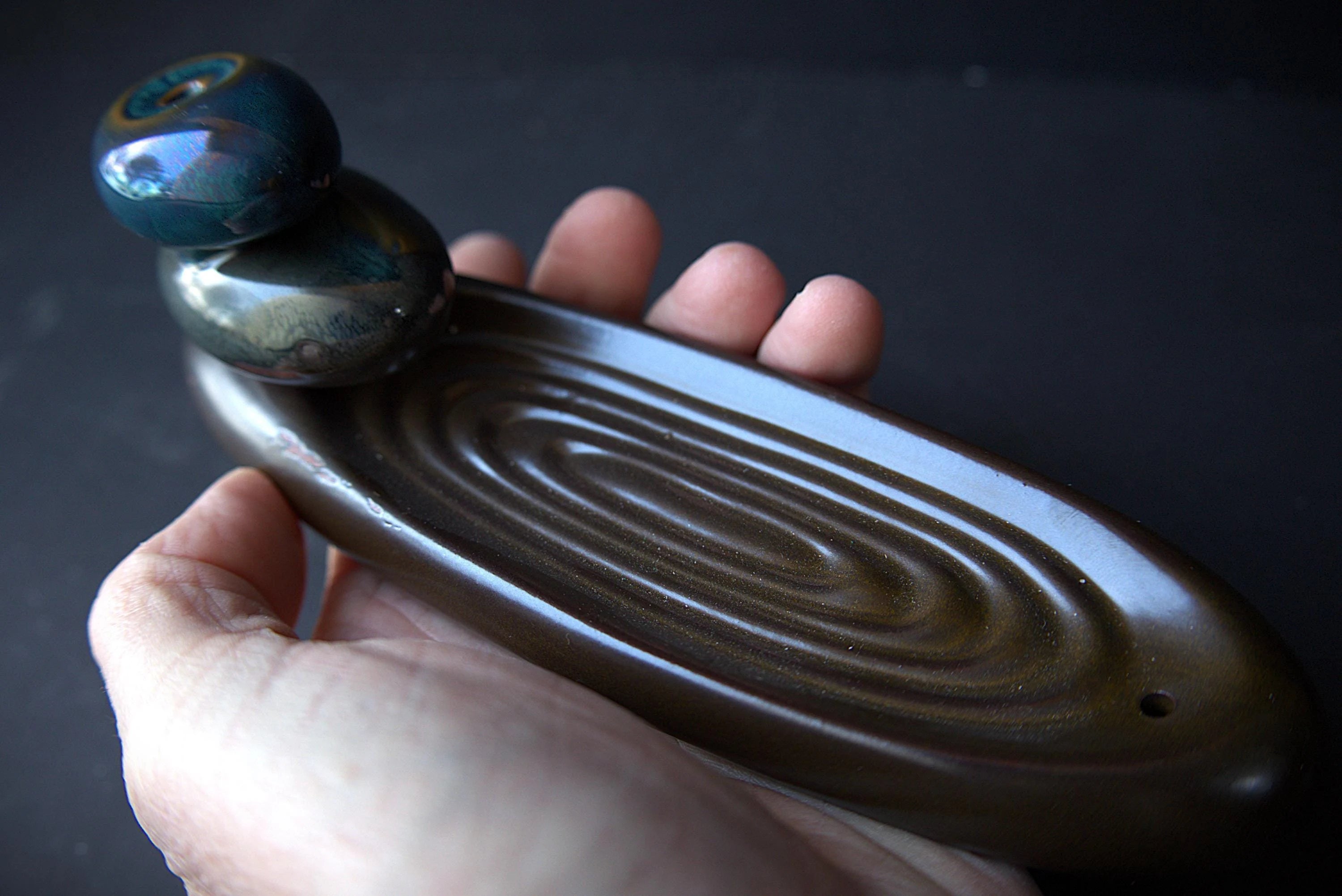 Ceramic Zen Backflow Incense Burner: Calming Meditation Decor