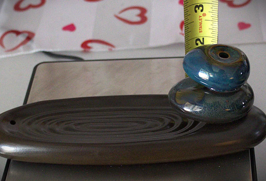 Ceramic Zen Backflow Incense Burner: Calming Meditation Decor