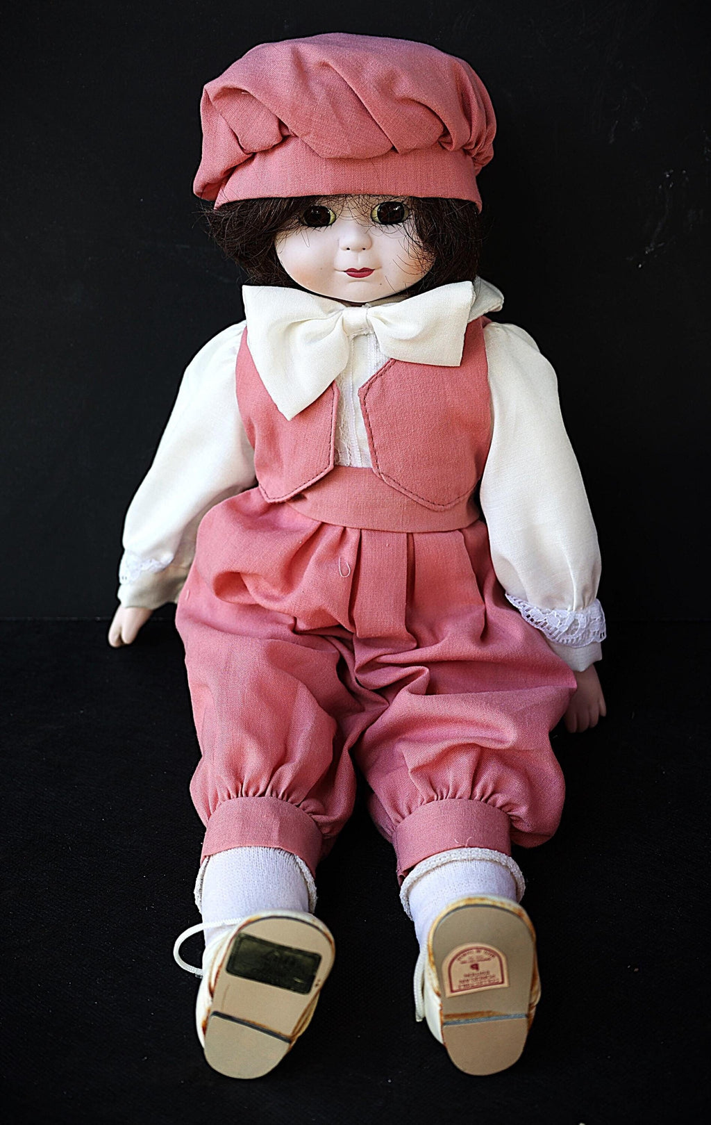 Vintage Brinn's Musical Porcelain Doll Plays "Laura's Theme" | 1980s Collectible Heirloom Music Box Doll
