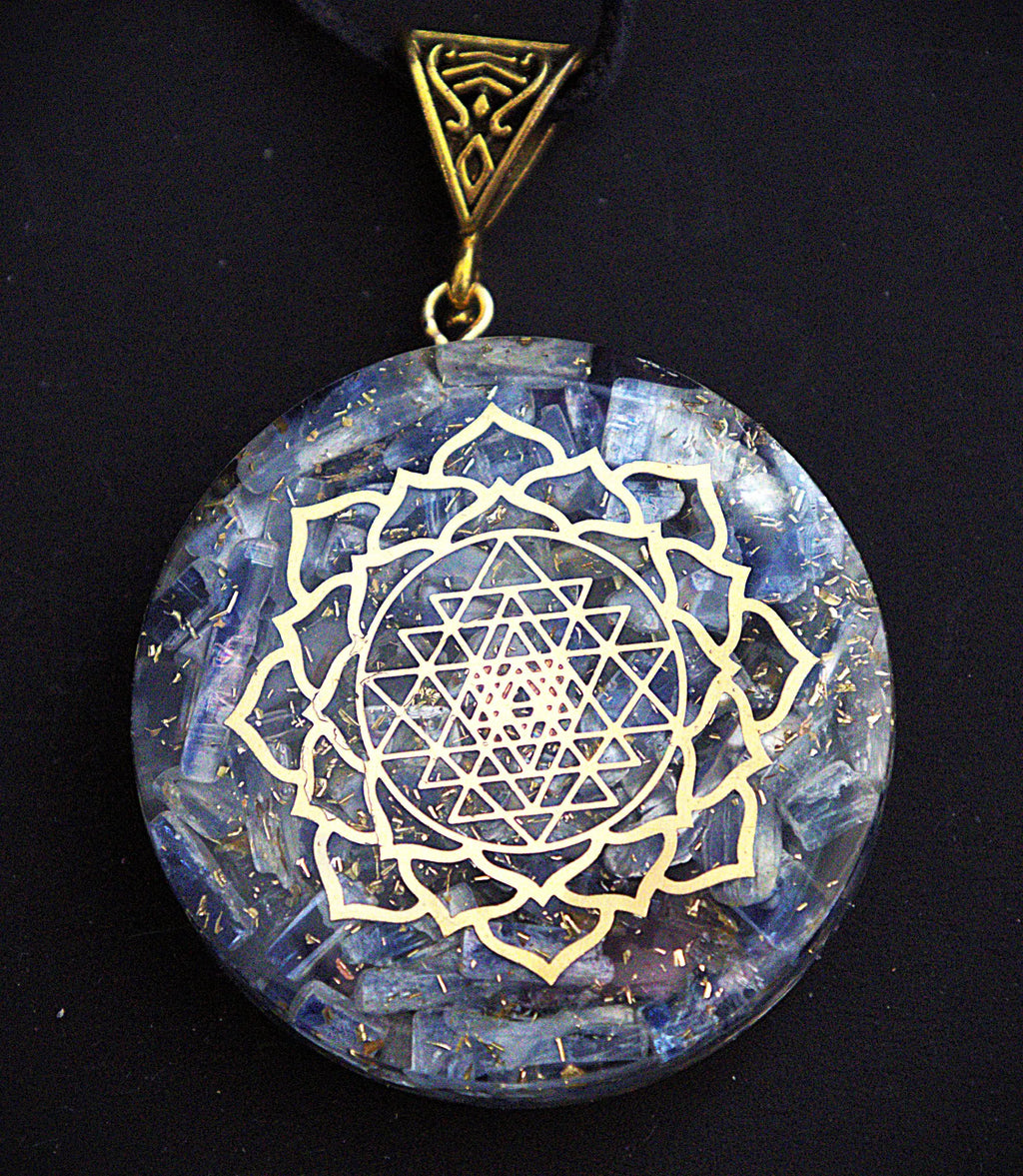 Handcrafted Blue Kyanite Orgonite Necklace | Lotus & Sri Yantra Pendant | Spiritual Crystal Healing Jewelry | Energy Protection Gift