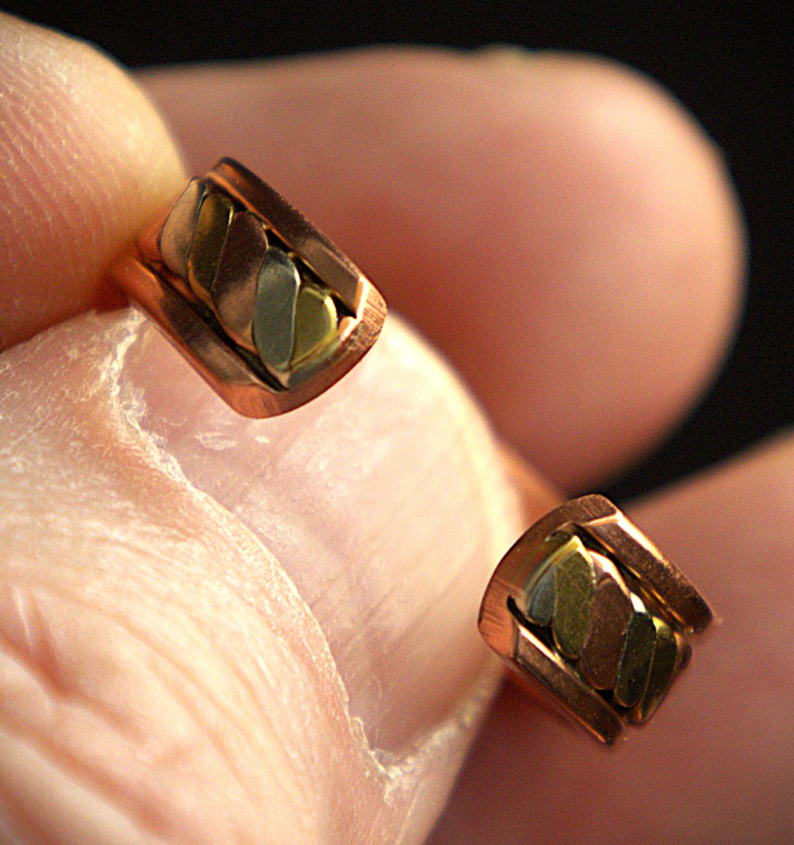 Adjustable Magnetic Copper Brass Twist Ring: Healing Jewelry