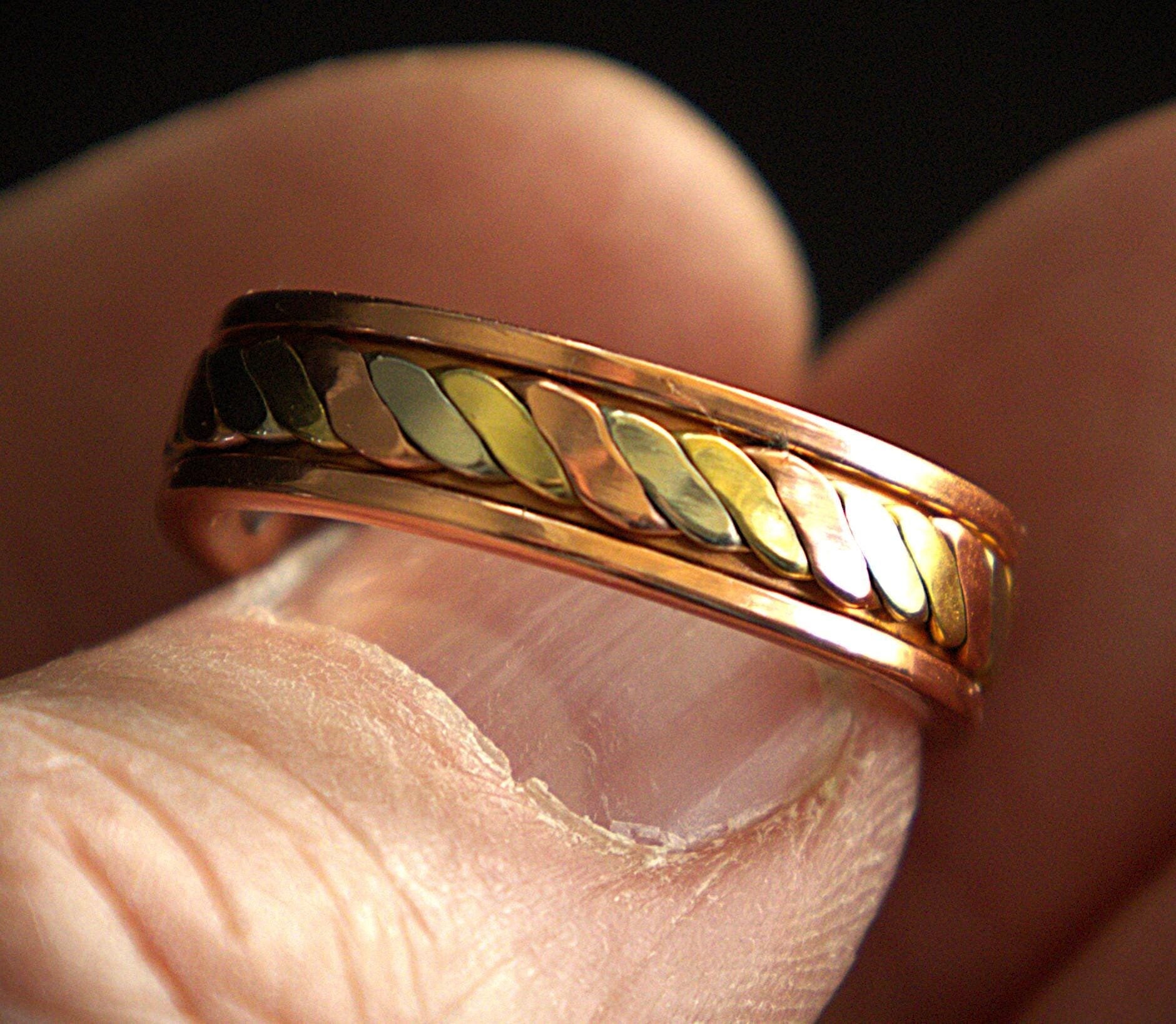 Adjustable Magnetic Copper Brass Twist Ring: Healing Jewelry