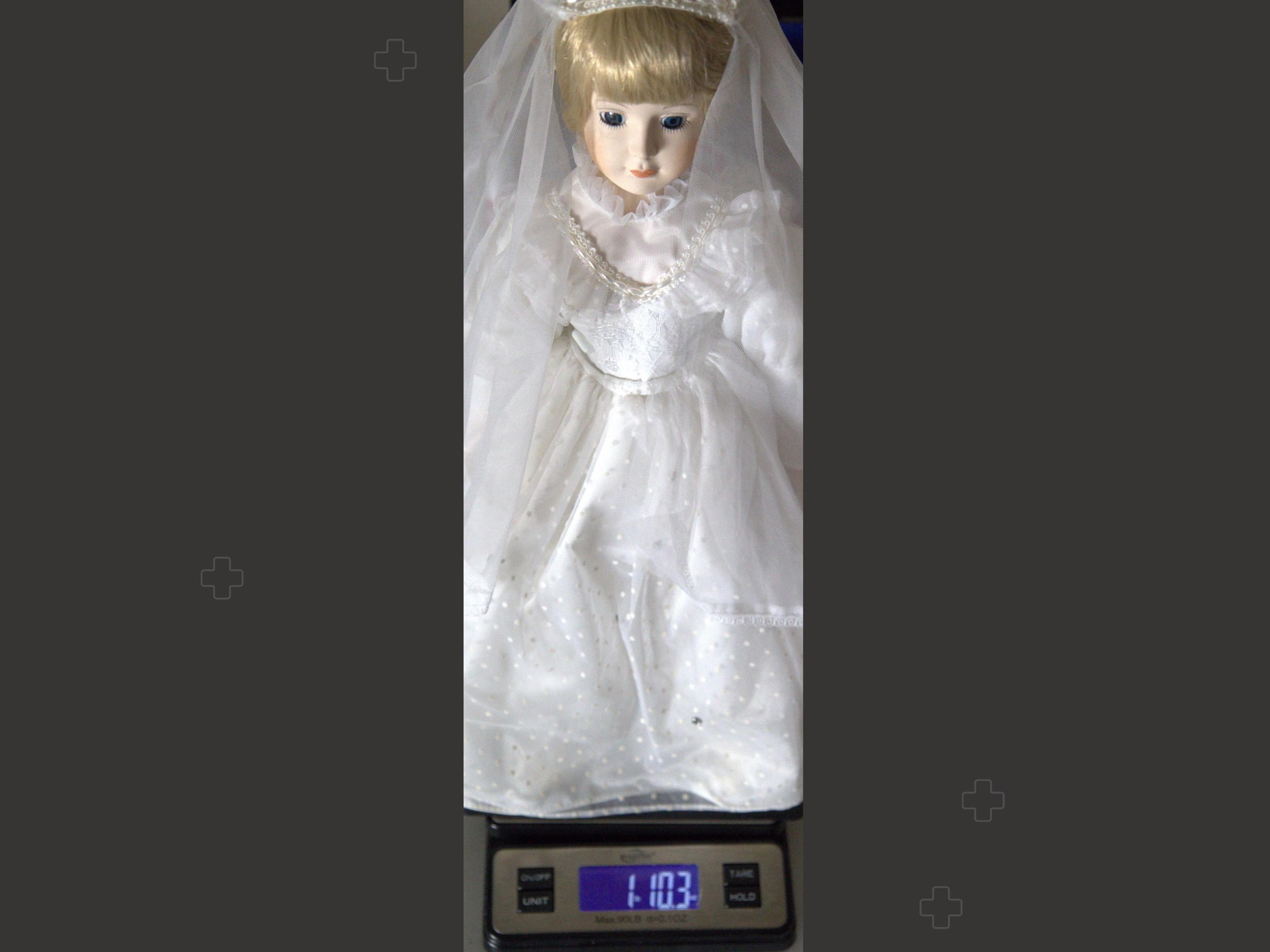 Authentic Vintage Heritage Collectors Bride Doll • Classic Porcelain Display Doll • Antique-Style Victorian Doll Décor •