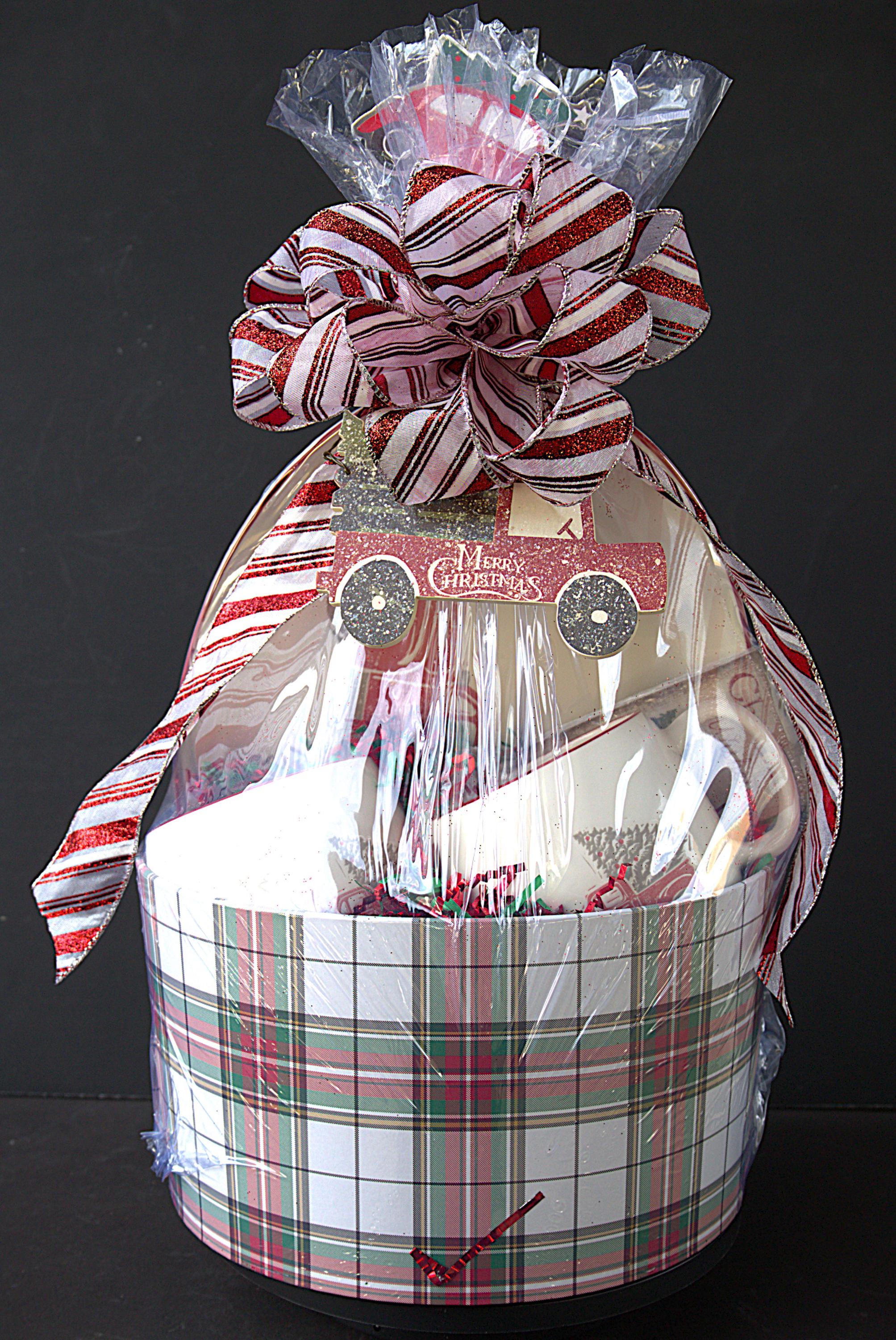 Christmas Cookie Platter Gift Set with Red Truck Decor | Holiday Serving Tray, Cocoa Mugs, Christmas Notepad, Farmhouse Christmas Gift