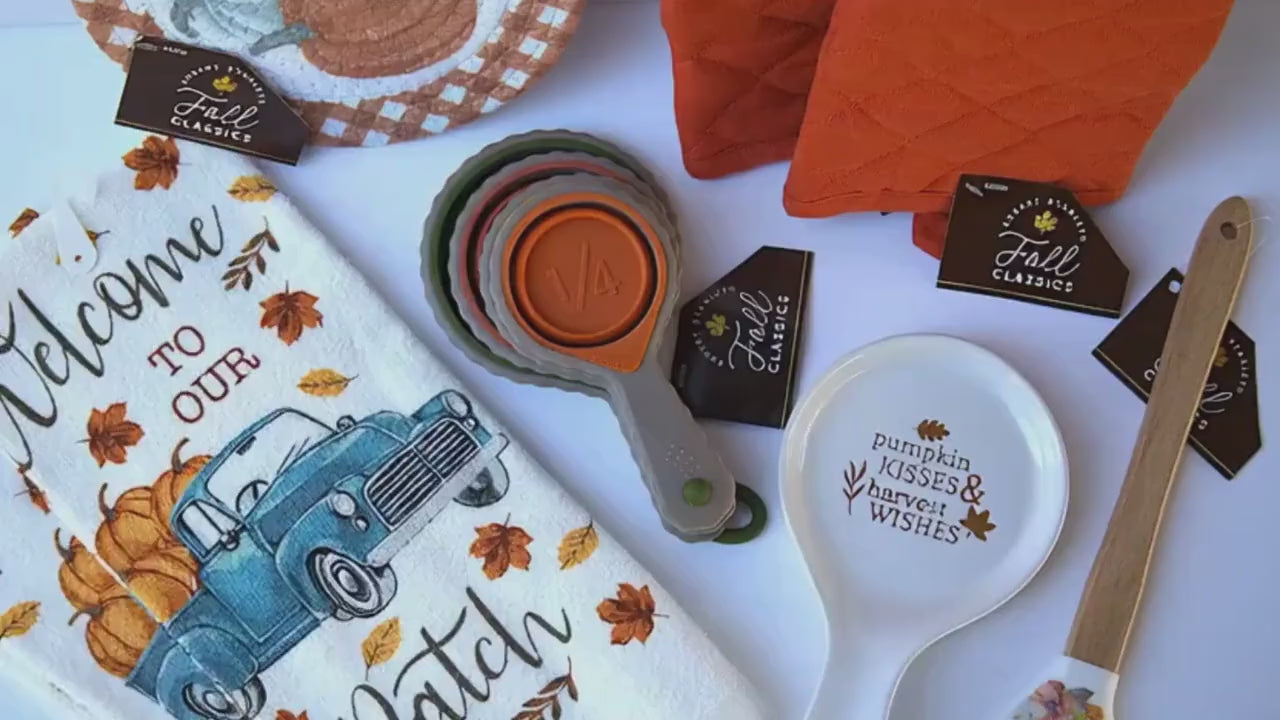 Thanksgiving Pumpkin Kitchen Gift Set – Oven Mitts, Hot Pads, Tea Towels, Spatula (Gift Box)